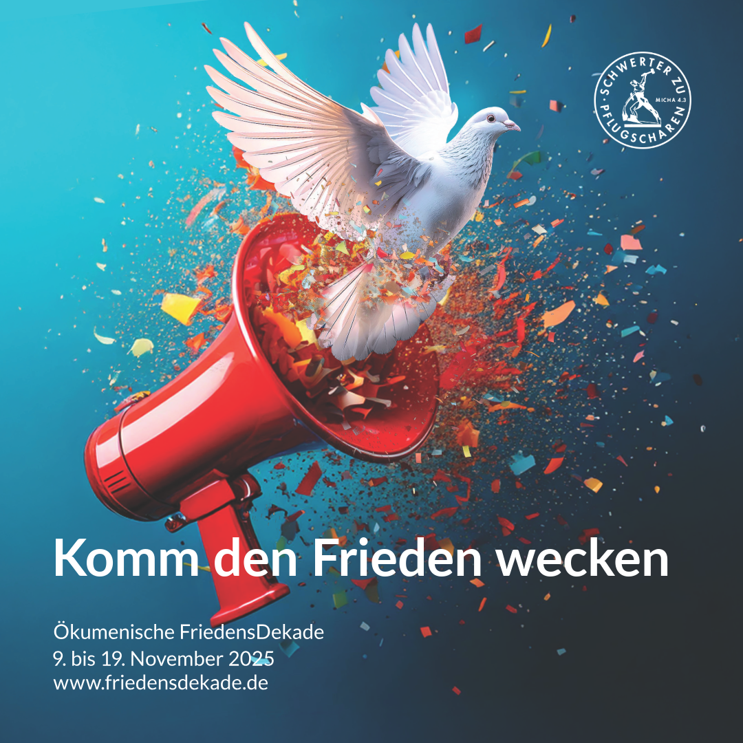 Eine Taube flattert begleitet von Konfetti aus einem Megafon- das Motiv zum Motto der Friedensdekade 2025 Komm den Frieden wecken.